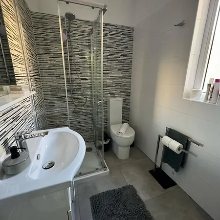 Cosy One Bedroom In - Petar 아파트 그지라