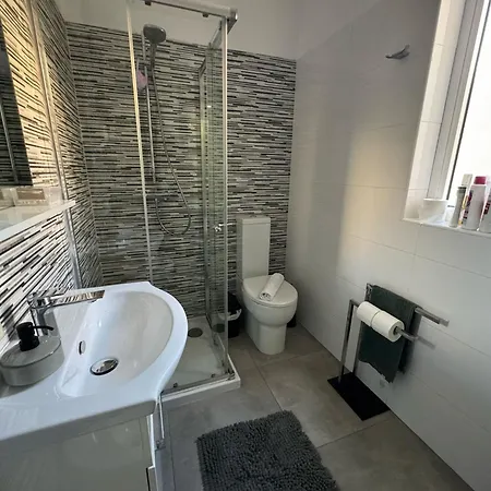 Cosy One Bedroom In - Petar 아파트